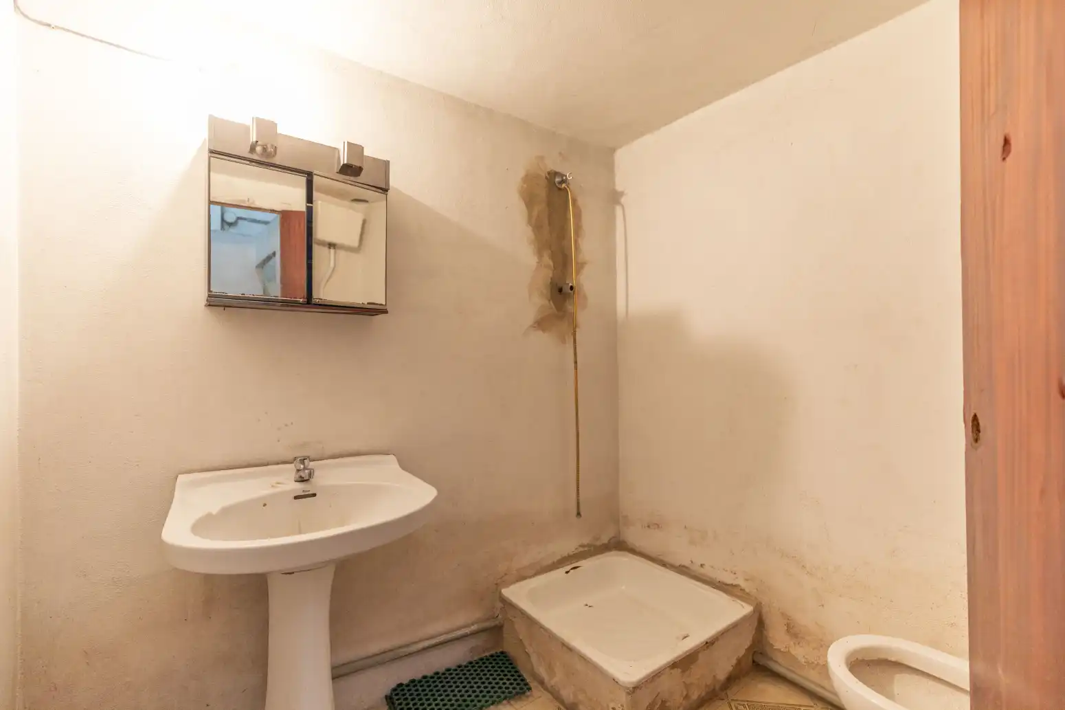 Badezimmer von Geschaftsraum zum Verkauf in Foios