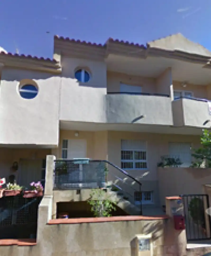 Vista exterior de Casa adosada en venda en Murcia amb Jardí privat