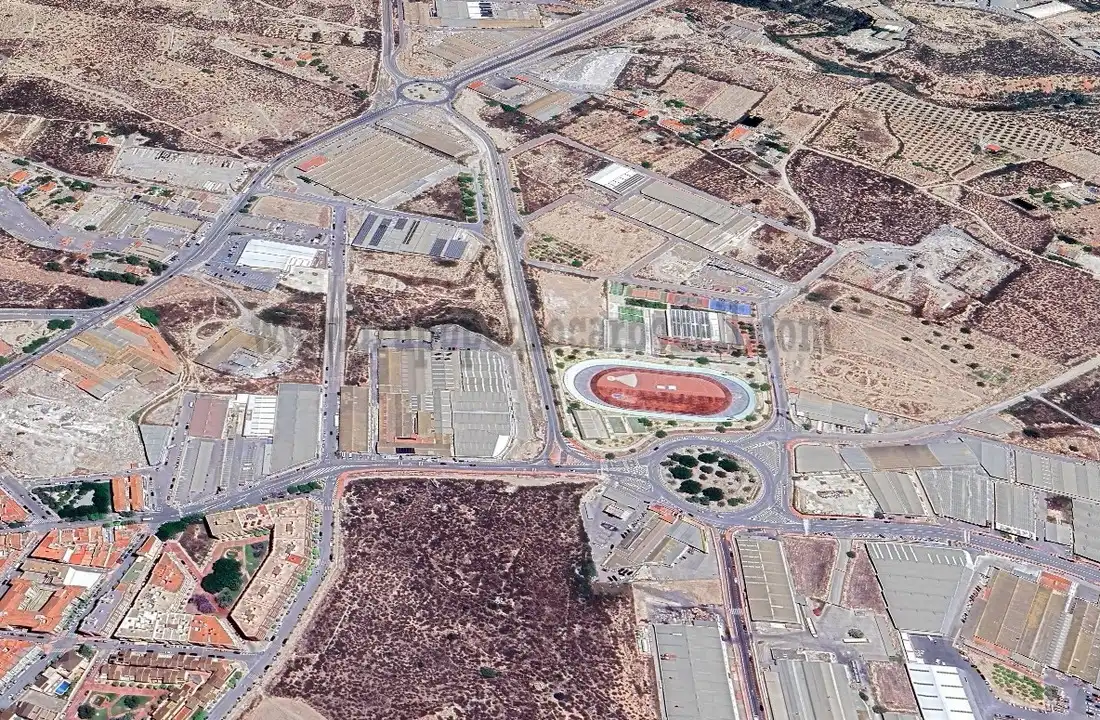 Industrial land for sale in Crevillent