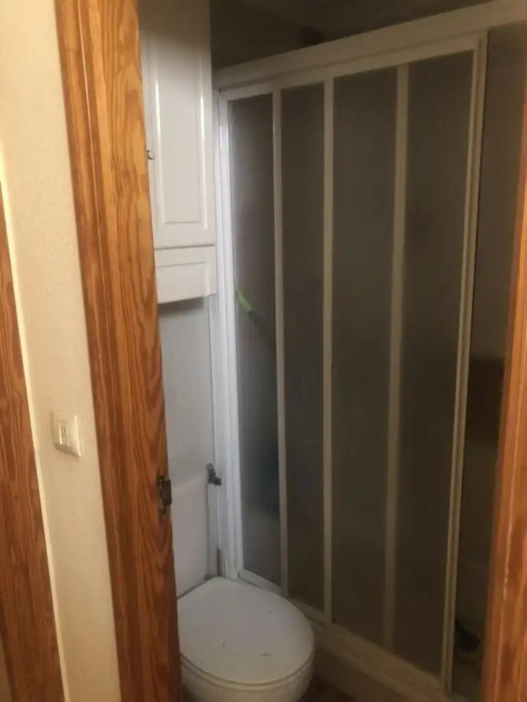 Bathroom of Flat for sale in Hellín  with Air Conditioner, Terrace and Balcony