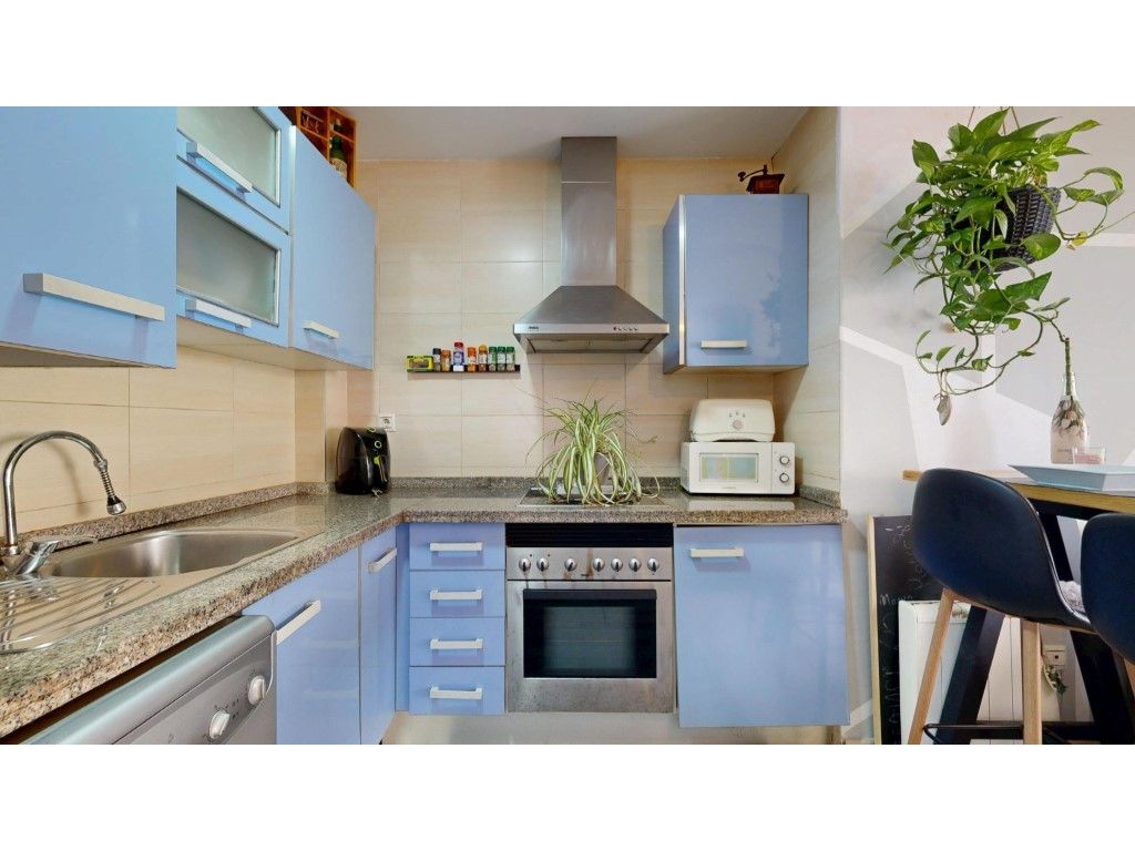 Cuina de Apartament en venda en Moncofa amb Calefacció, Terrassa i TV