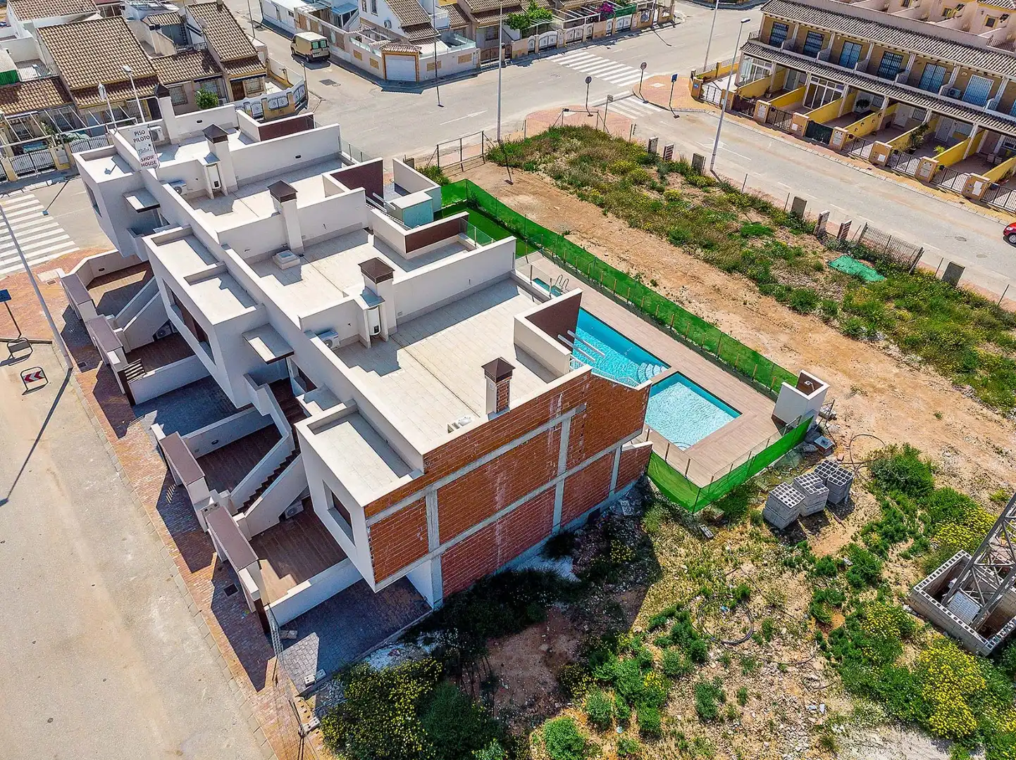 Bungalow con piscina in vendita a Los Peñascos - El Salero - Los Imbernones, imagen 4