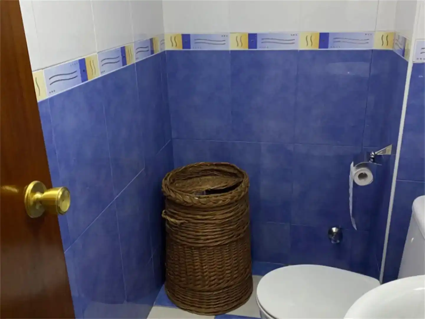 Baño de Piso en venta en Órgiva con Aire acondicionado y Amueblado
