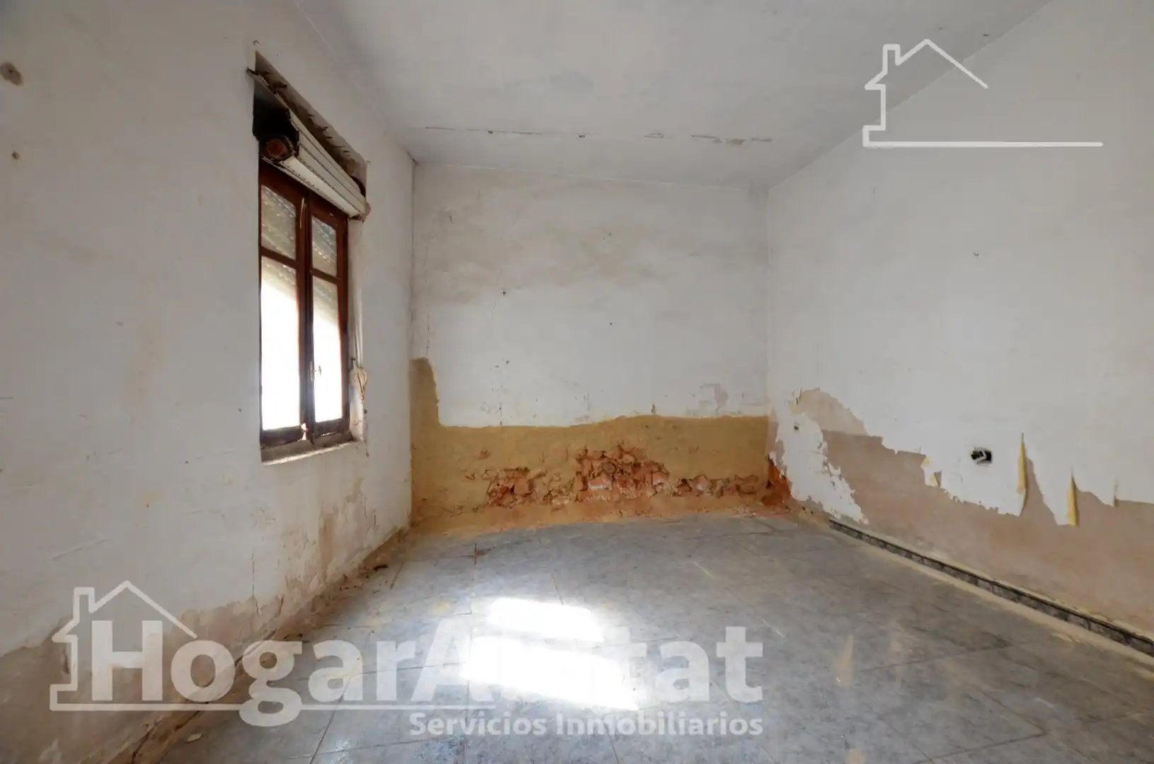 Habitación de Casa o chalet en venta en Tavernes de la Valldigna con Jardín privado y Terraza