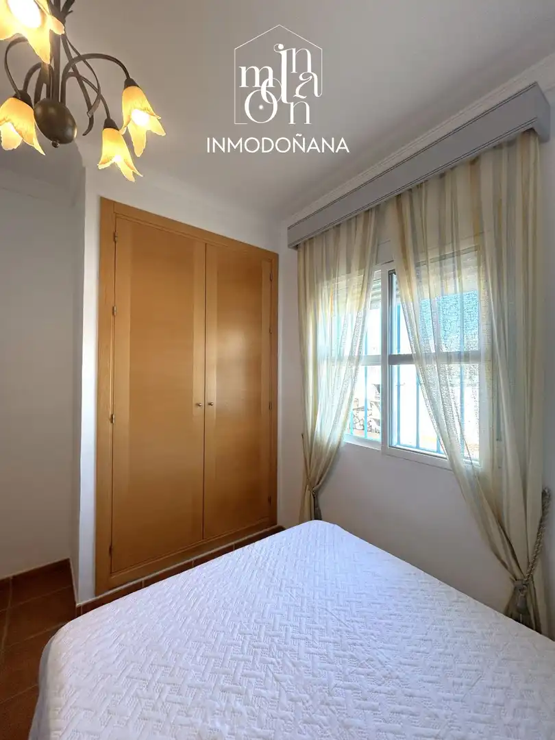 Habitación de Casa o chalet en venta en Almonte con Terraza, Trastero y Amueblado