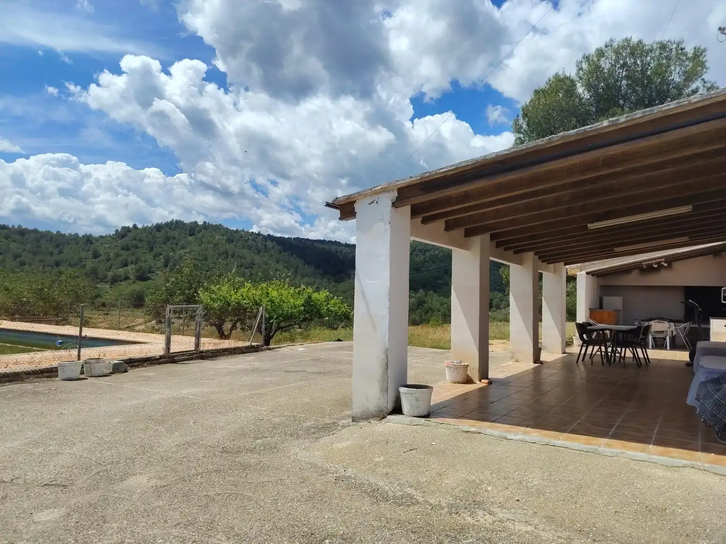 Exterior view of Houses for sale in Navarrés  with Air Conditioner, Private garden and Storage room