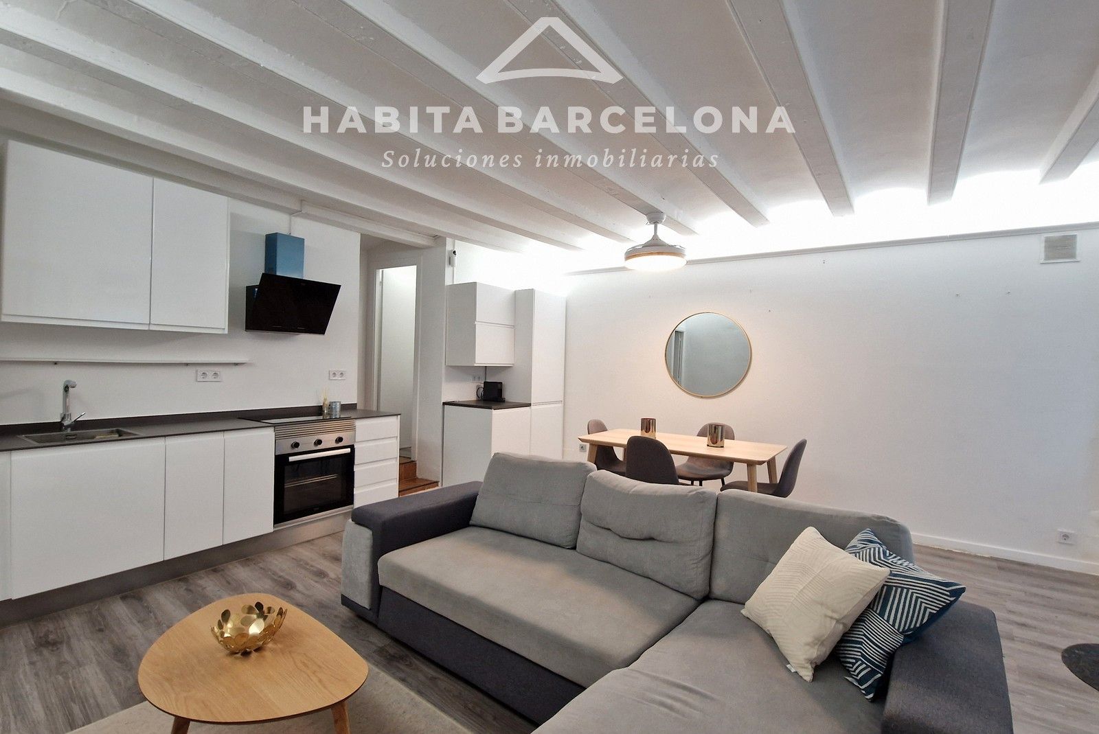 Dúplex en venta en Carrer de Joaquín Costa, El Raval, Ciutat Vella