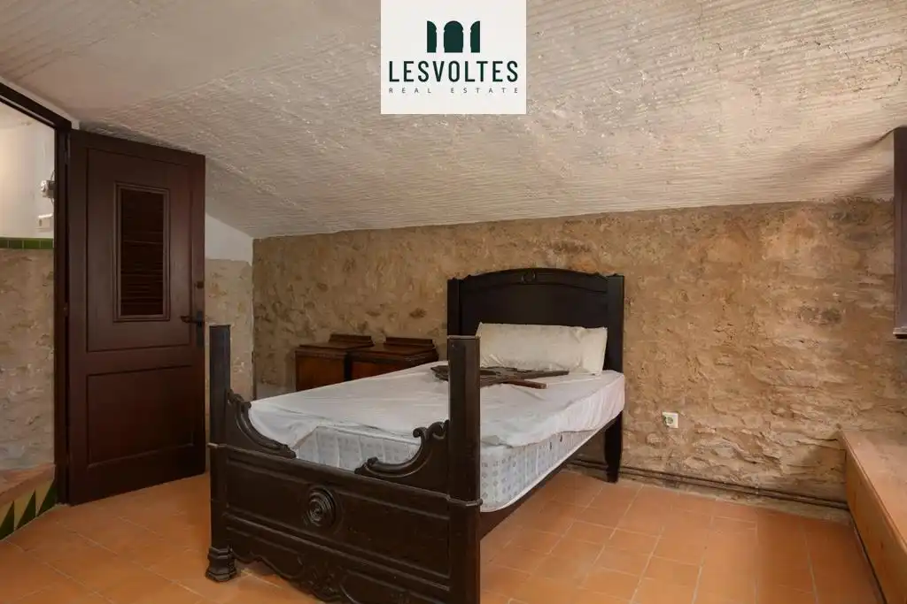 Habitación de Casa o chalet en venta en Foixà con Calefacción, Jardín privado y Terraza