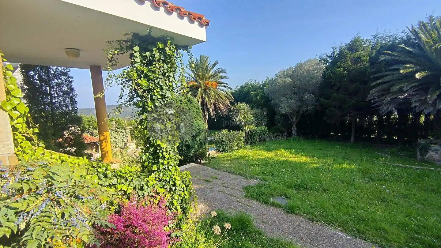 Garden of Houses for sale in Castrillón  with Heating, Private garden and Terrace