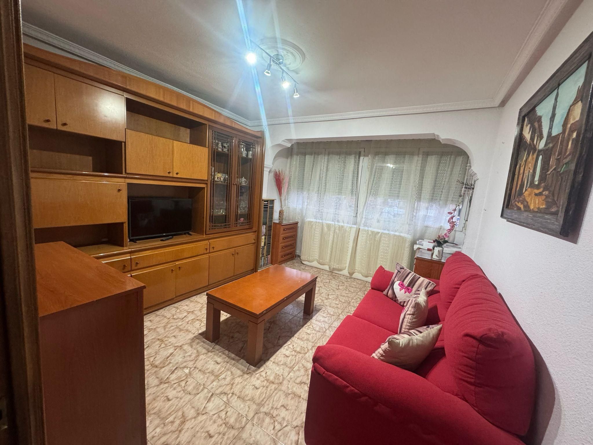 Living room of Flat for sale in  Madrid Capital  with Heating, Terrace and Storage room