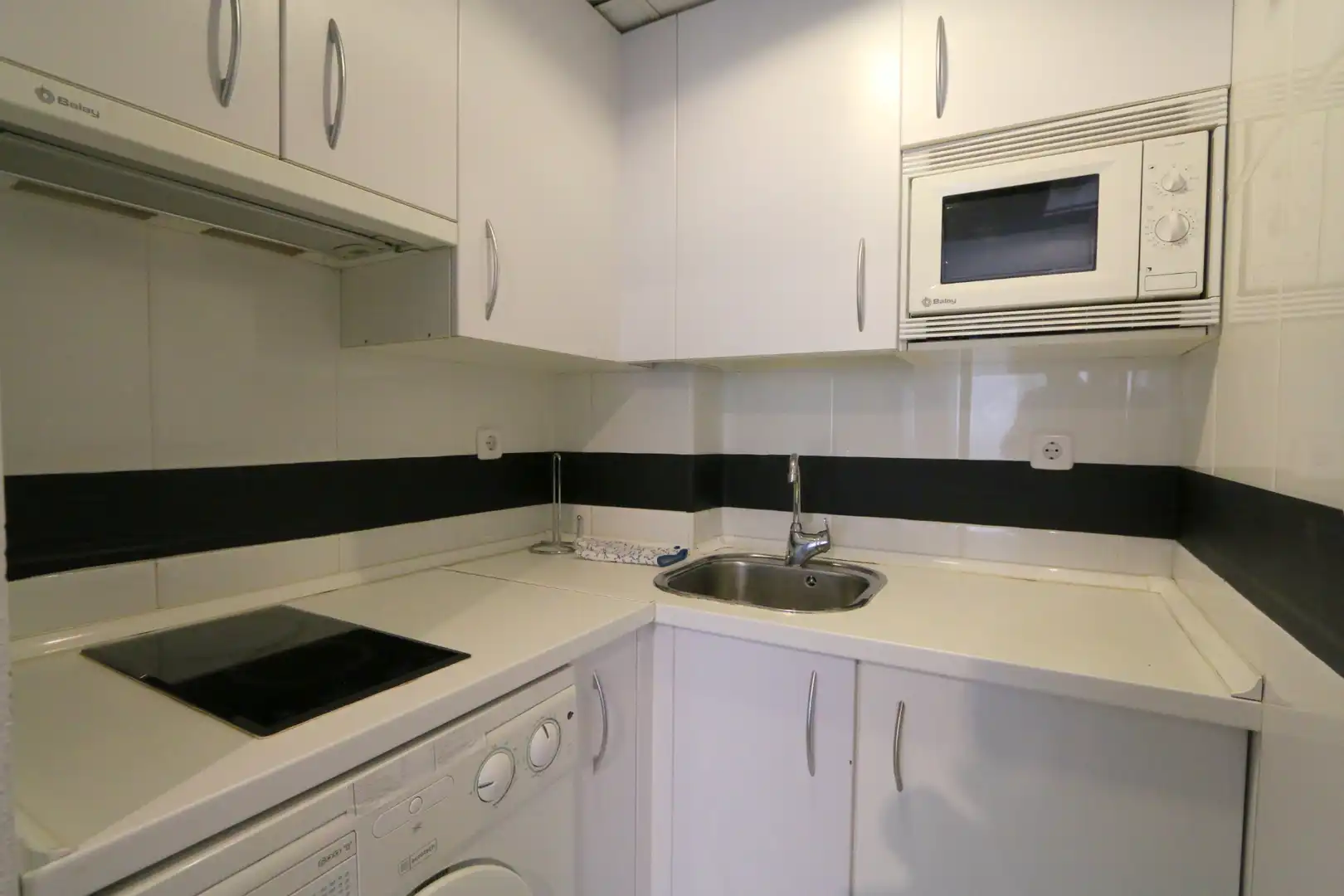 Cocina de Piso en venta en Madrid con Aire acondicionado, Trastero y Amueblado