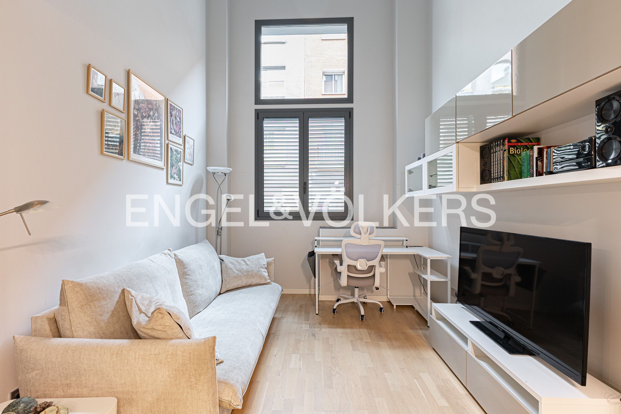 Sala d'estar de Apartament en venda en  Barcelona Capital amb Aire condicionat, Calefacció i Parquet