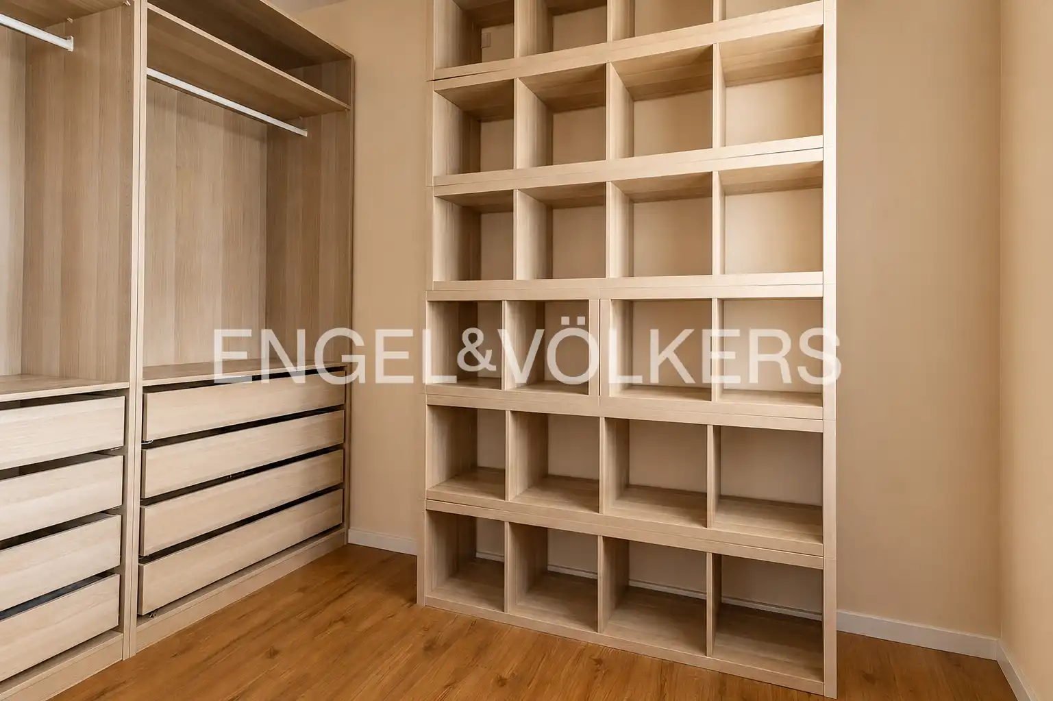 Piso en venta en Badalona con Aire acondicionado, Calefacción y Parquet