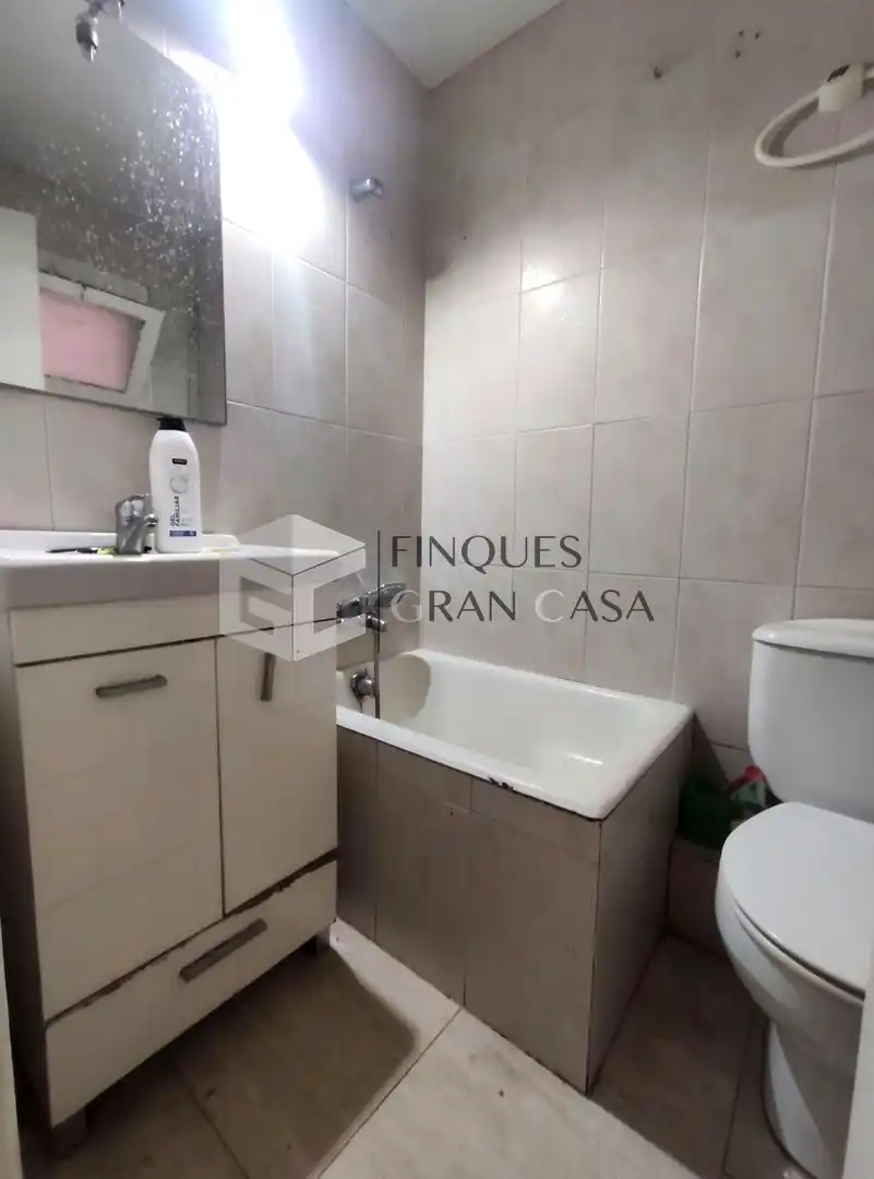 Appartamento con terrazza in vendita a Canovelles, imagen 2