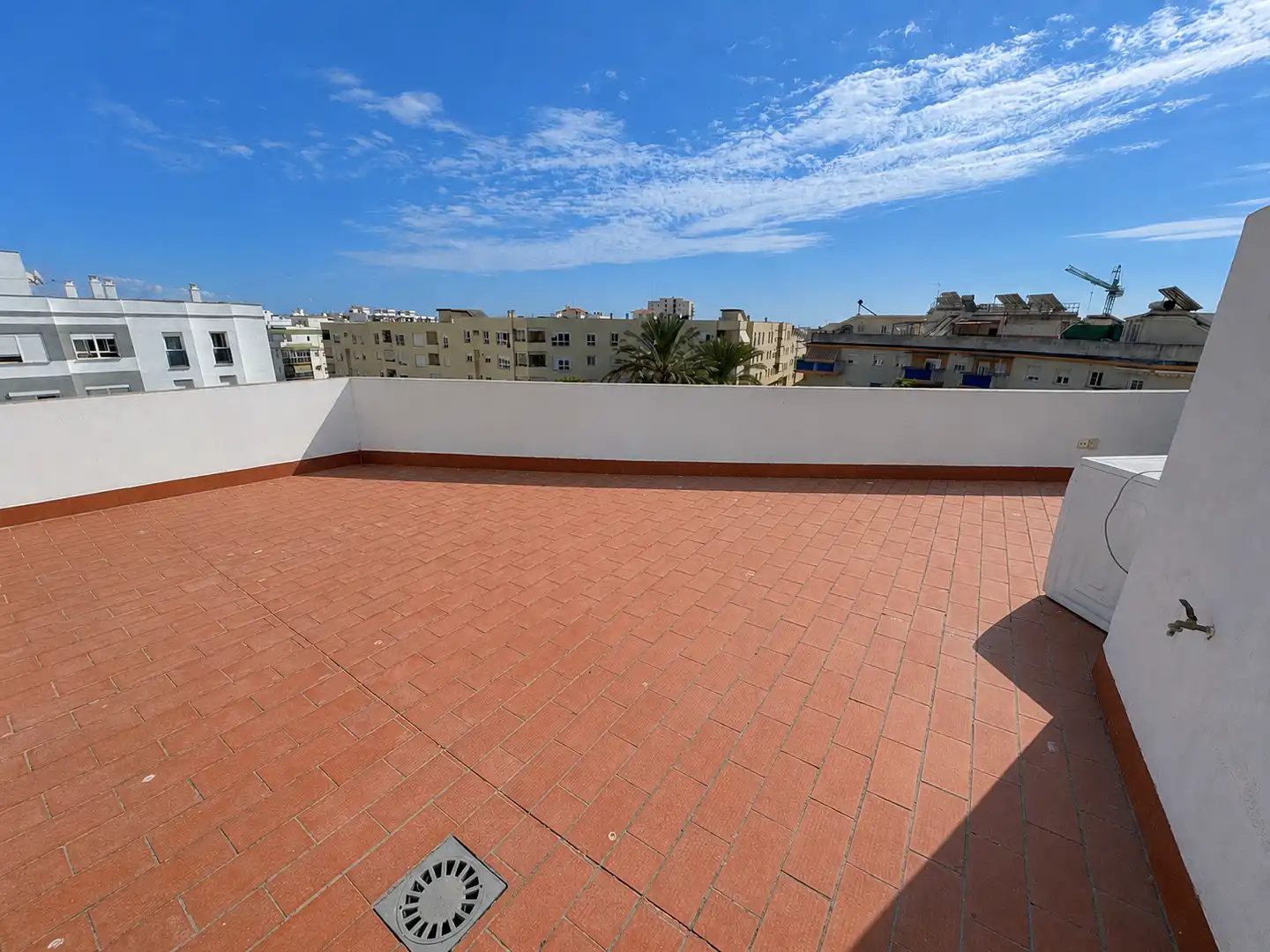 Ático con piscina en venta en Estepona Pueblo, imagen 3