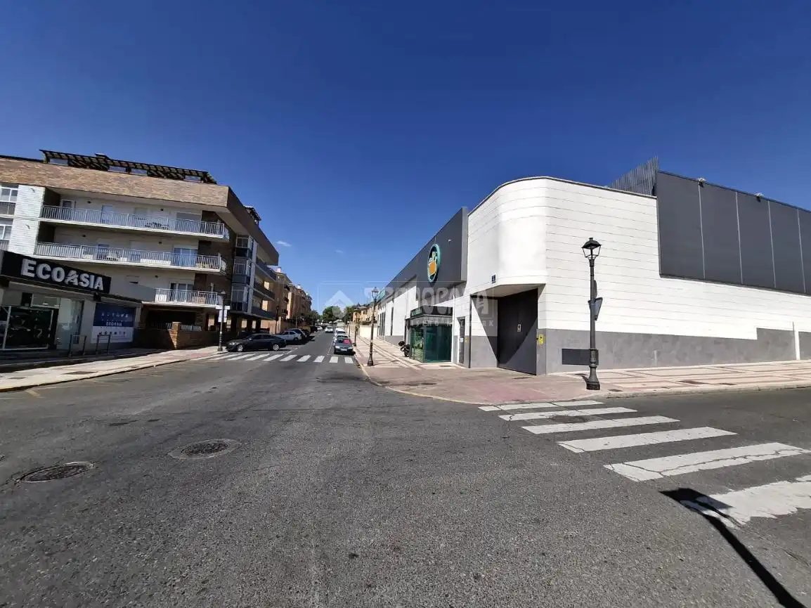 Vista exterior de Casa adosada en venta en Ávila con Calefacción, Amueblado y Balcón