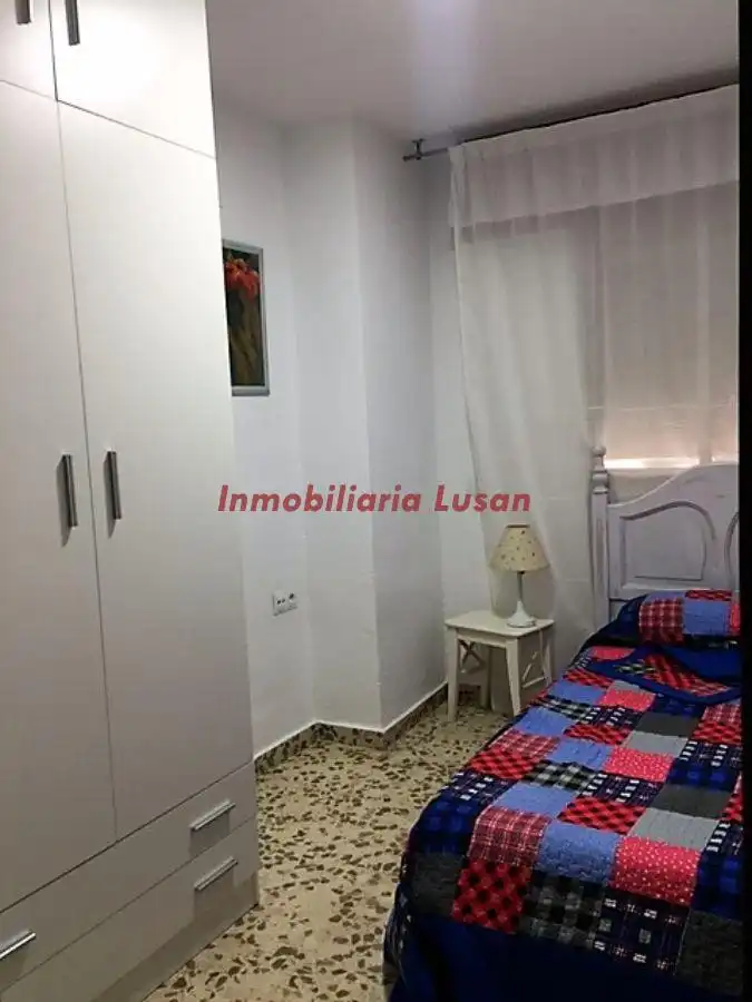 Piso de alquiler en Carranque - Haza Cuevas
