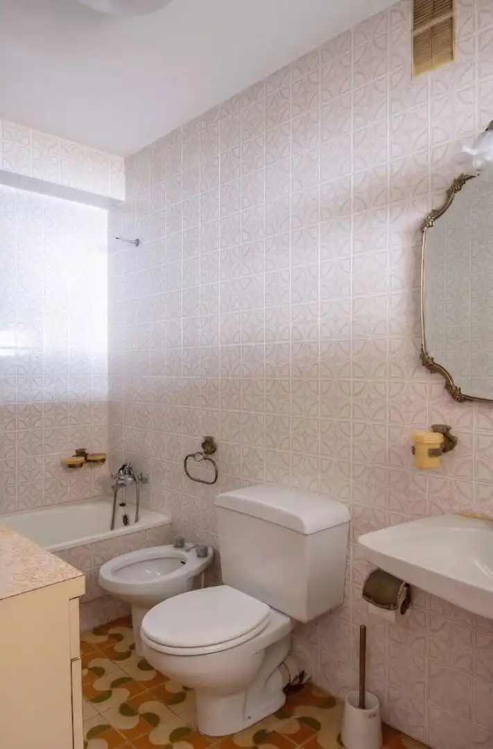 Bathroom of Flat for sale in A Coruña Capital   with Heating