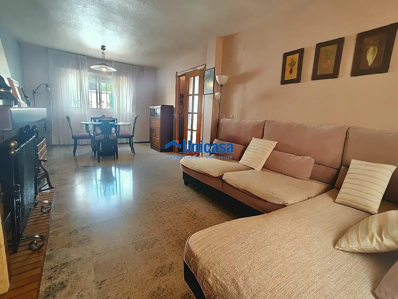 Sala de estar de Casa adosada en venta en Málaga