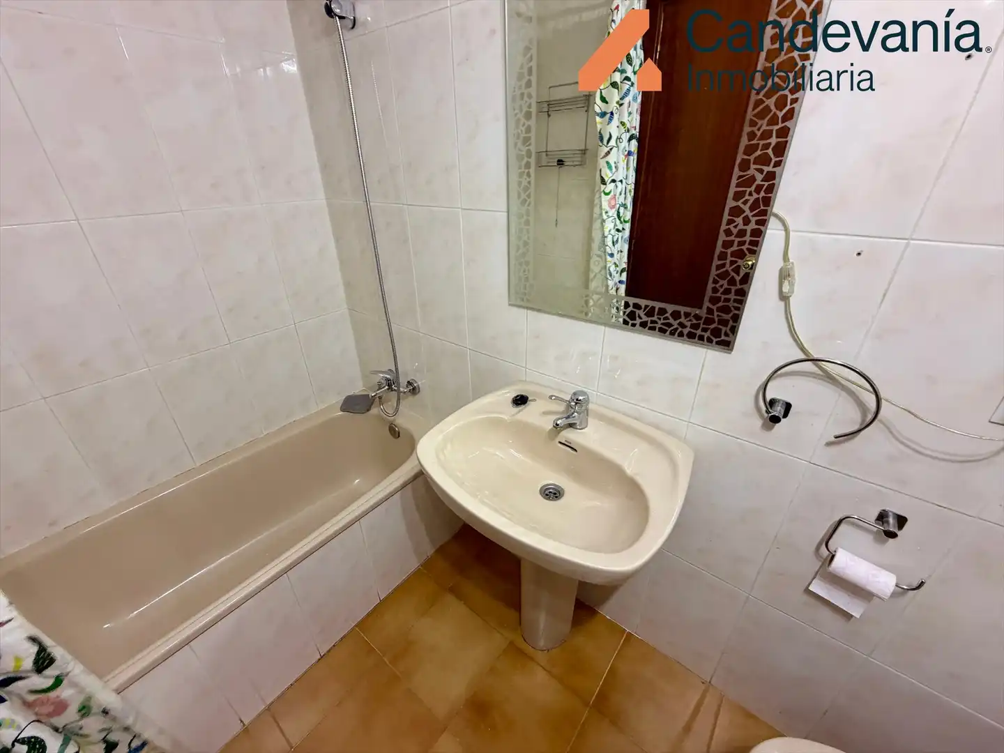 Bathroom of Detached homes for sale in Villanueva de Gállego  with Heating, Storage room and Community pool