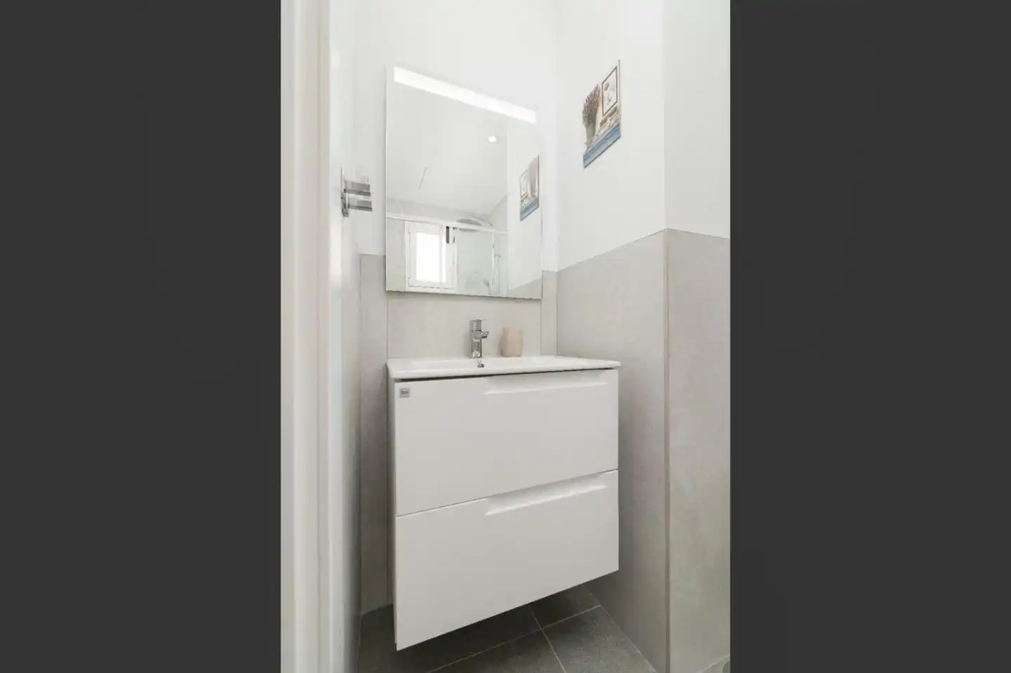 Flat for rent in Calle Carretería, La Goleta - San Felipe Neri