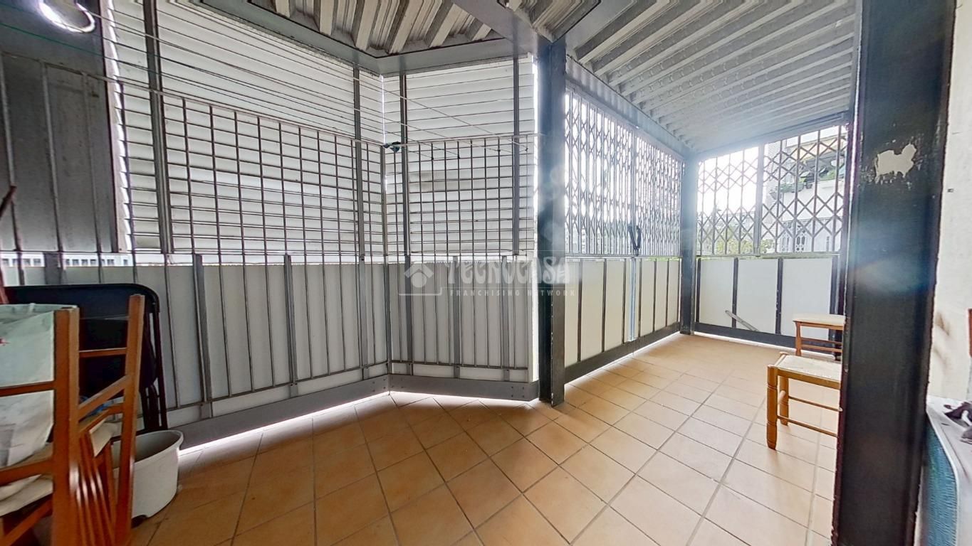 Terraza de Piso en venta en Badia del Vallès con Terraza
