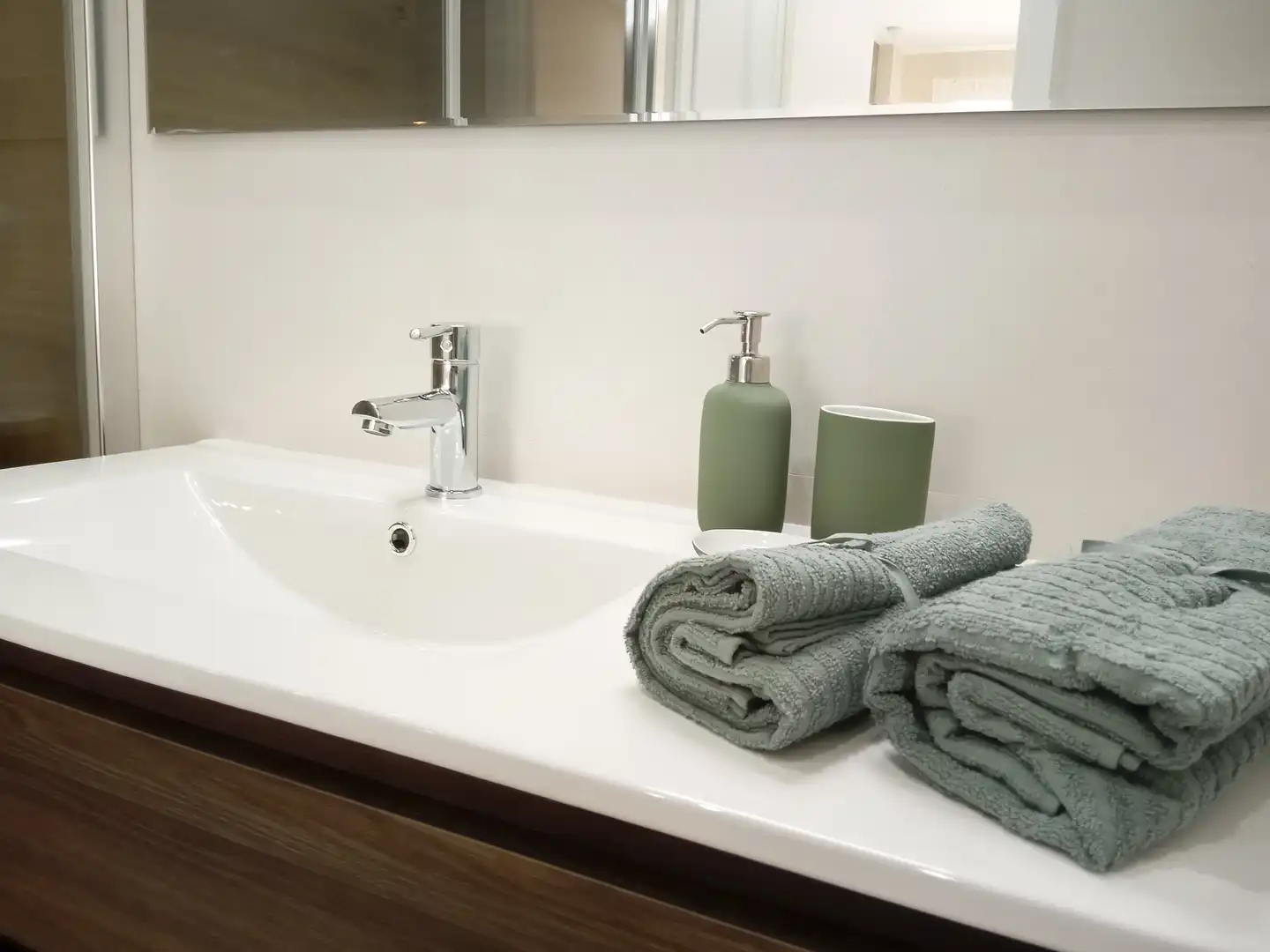 Apartamento de alquiler en Calle Secoya, Parque Alcosa