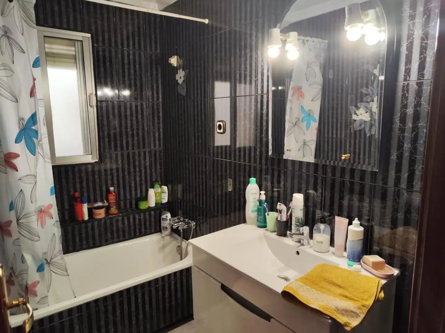 Flat for rent in PEREZ GALDOS, Camino de Ronda
