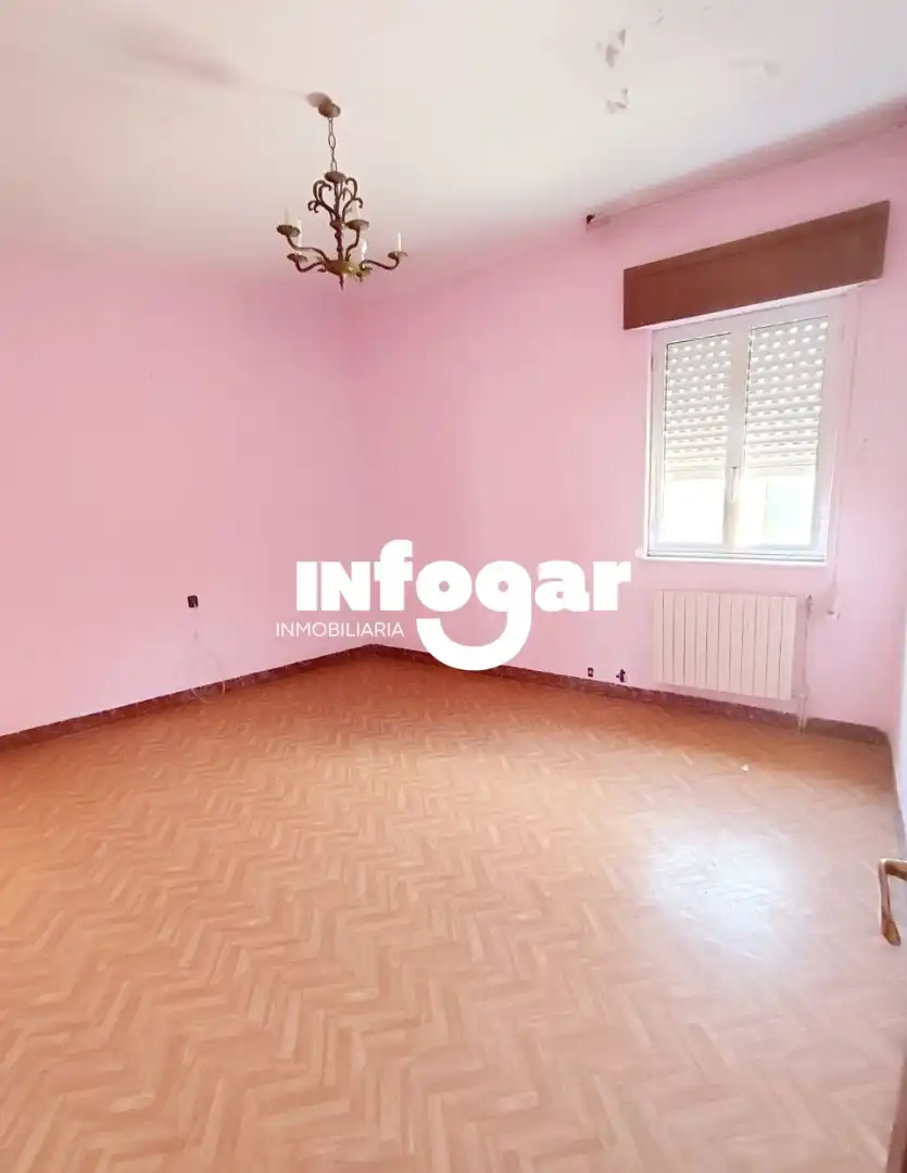 Dormitori de Casa o xalet en venda en A Guarda   amb Calefacció i Terrassa