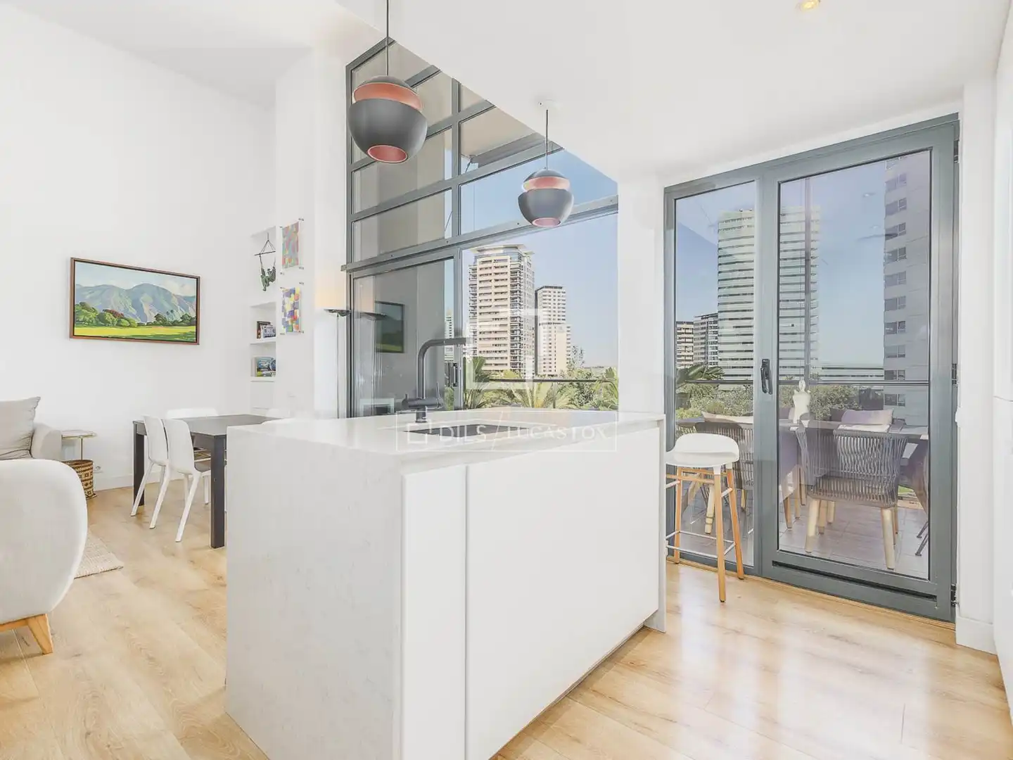 Exterior view of Flat for sale in Barcelona  with Air Conditioner, Private garden and Terrace