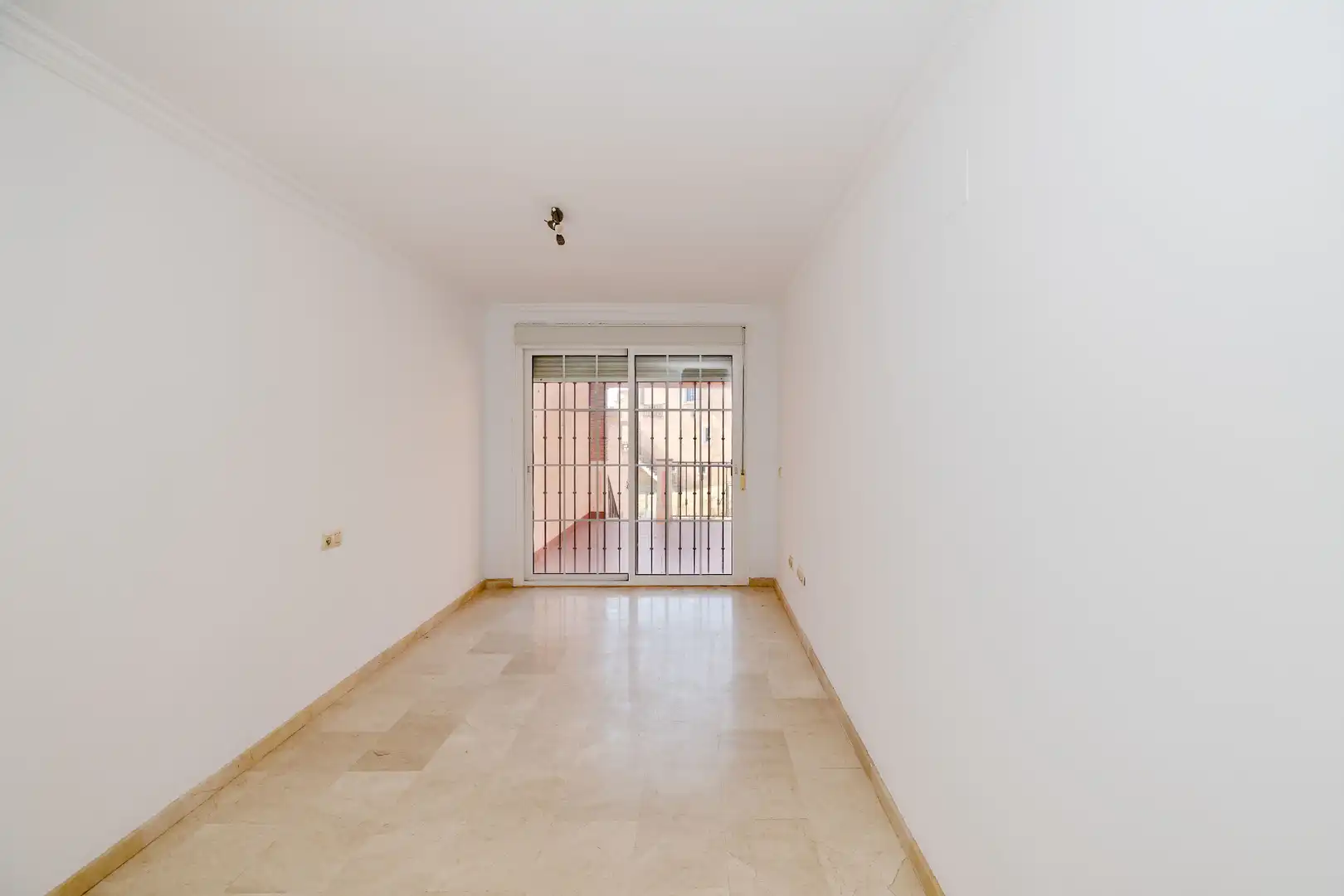 Casa adosada en venda en Mijas amb Jardí privat, Terrassa i Traster