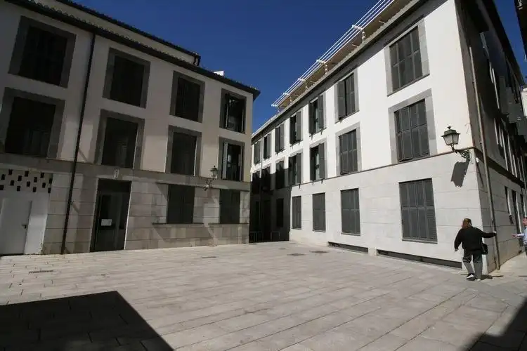 Exterior view of Flat for rent in  Granada Capital  with Air Conditioner and Furnished