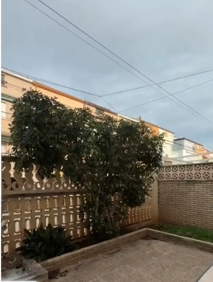 Vista exterior de Casa o xalet en venda en Oropesa del Mar / Orpesa amb Aire condicionat, Calefacció i Terrassa