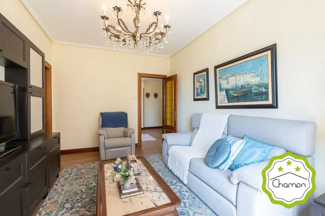 Living room of Flat for sale in Bilbao   with Heating and Balcony