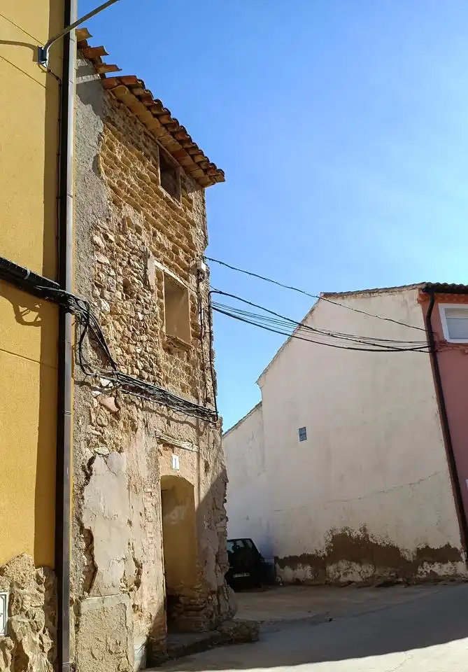 Vista exterior de Casa o xalet en venda en Sediles, Zaragoza