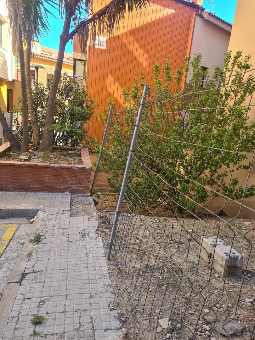 Wohnbaugrundstück zum Verkauf in Carrer Poeta Ramon Pallejà 5, imagen 4