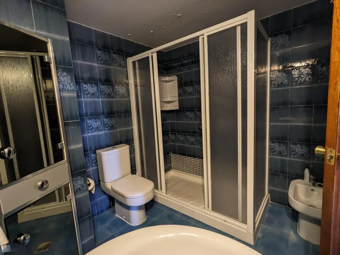 Badezimmer von Wohnung zum Verkauf in Albacete mit Balkon