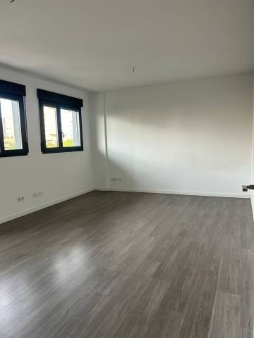 Piso en Alquiler en MAESTRO JOSE GARBIERI en PAU 5