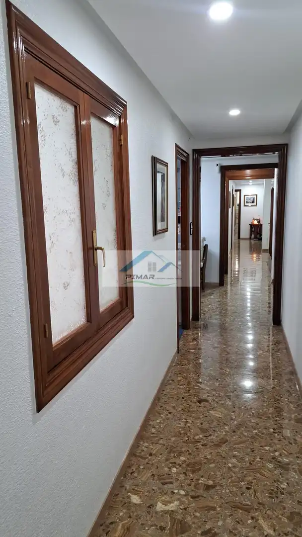 Piso en venta en Elche / Elx con Aire acondicionado, Calefacción y Balcón