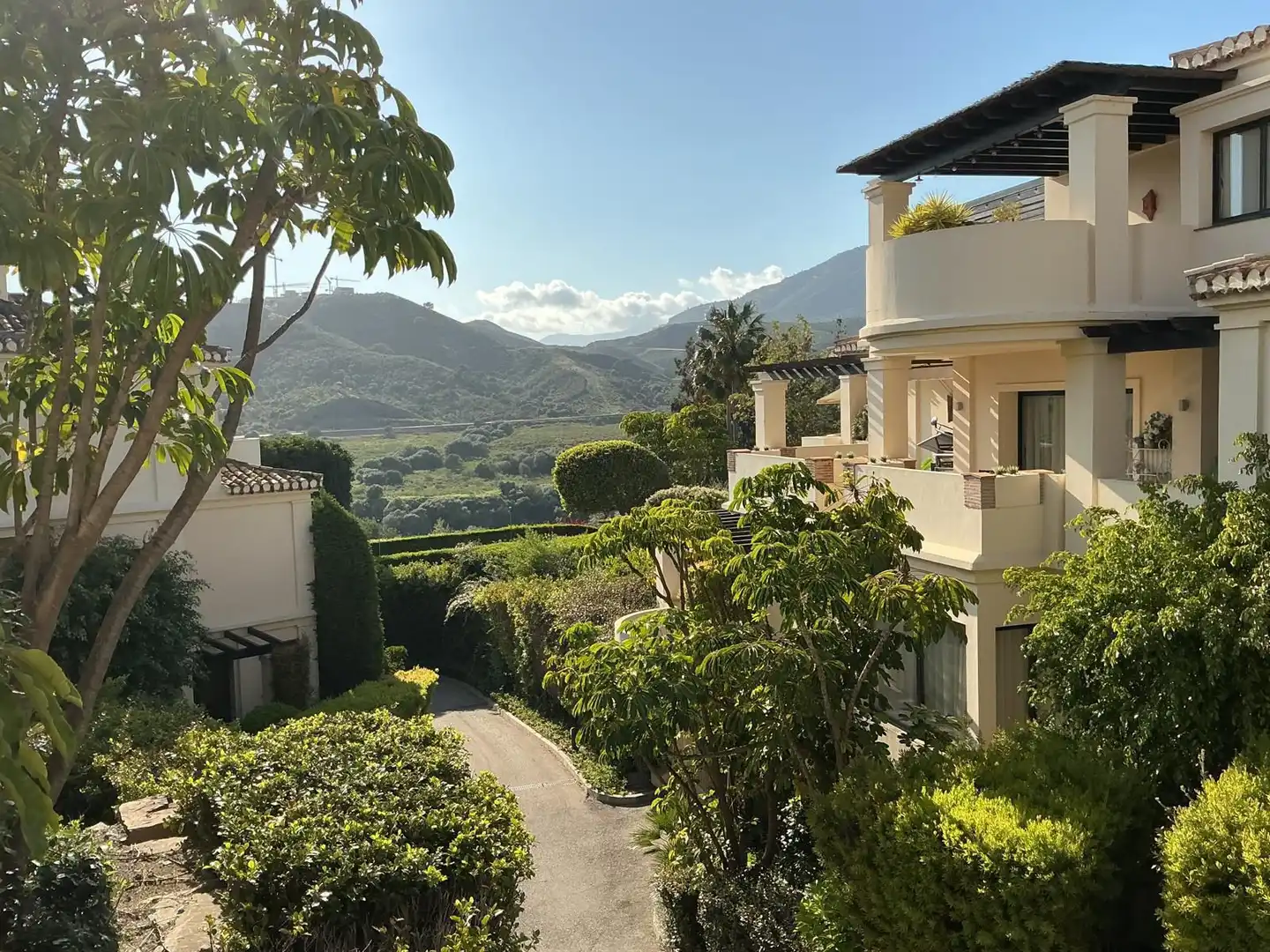 Apartment with pool for sale in Benahavís pueblo, imagen 8