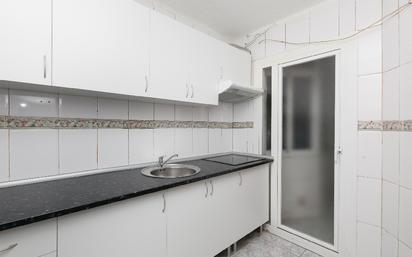 Kitchen of Flat for sale in Badalona