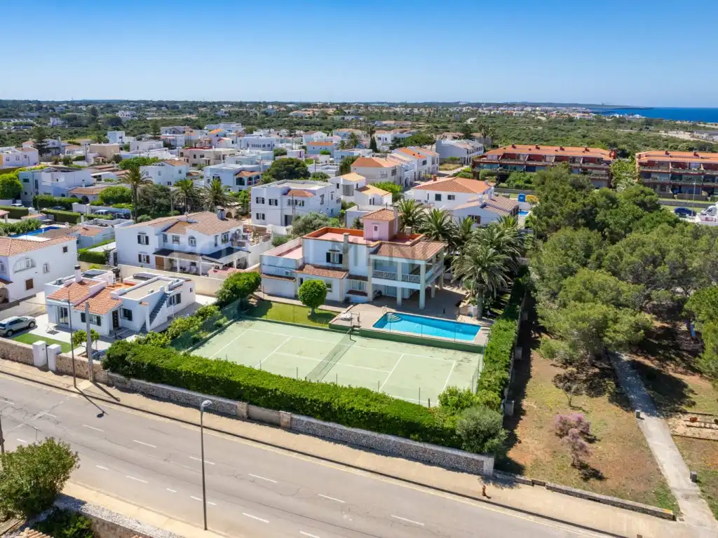 Vista exterior de Casa o xalet en venda en Ciutadella de Menorca