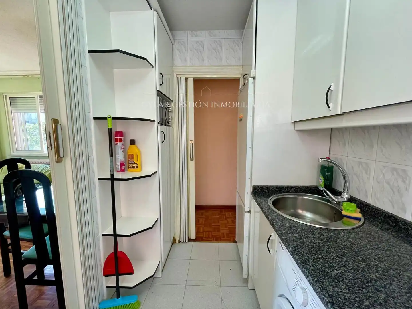 Cocina de Piso en venta en Salamanca con Calefacción, Terraza y Amueblado