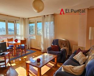 Living room of Flat for sale in Santander  with Heating, Terrace and Storage room