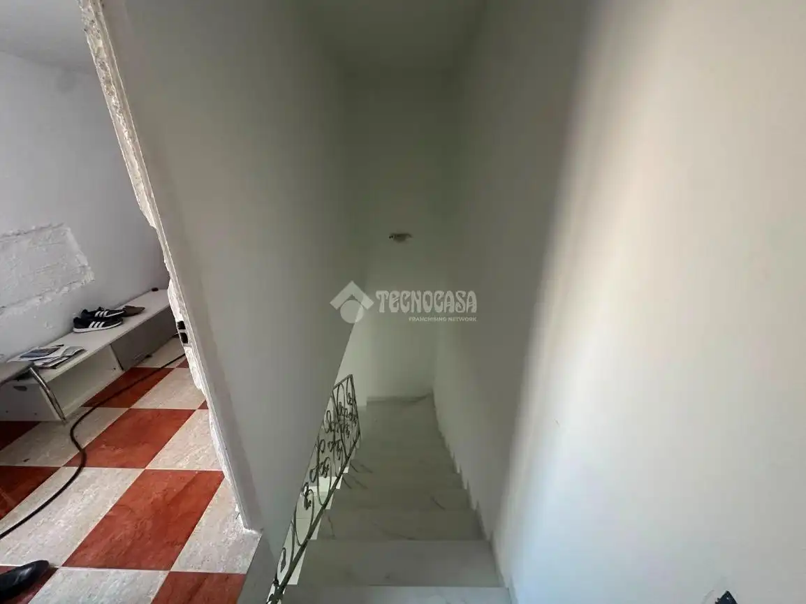 Detached homes for sale in Mengíbar  with Air Conditioner, Terrace and Balcony
