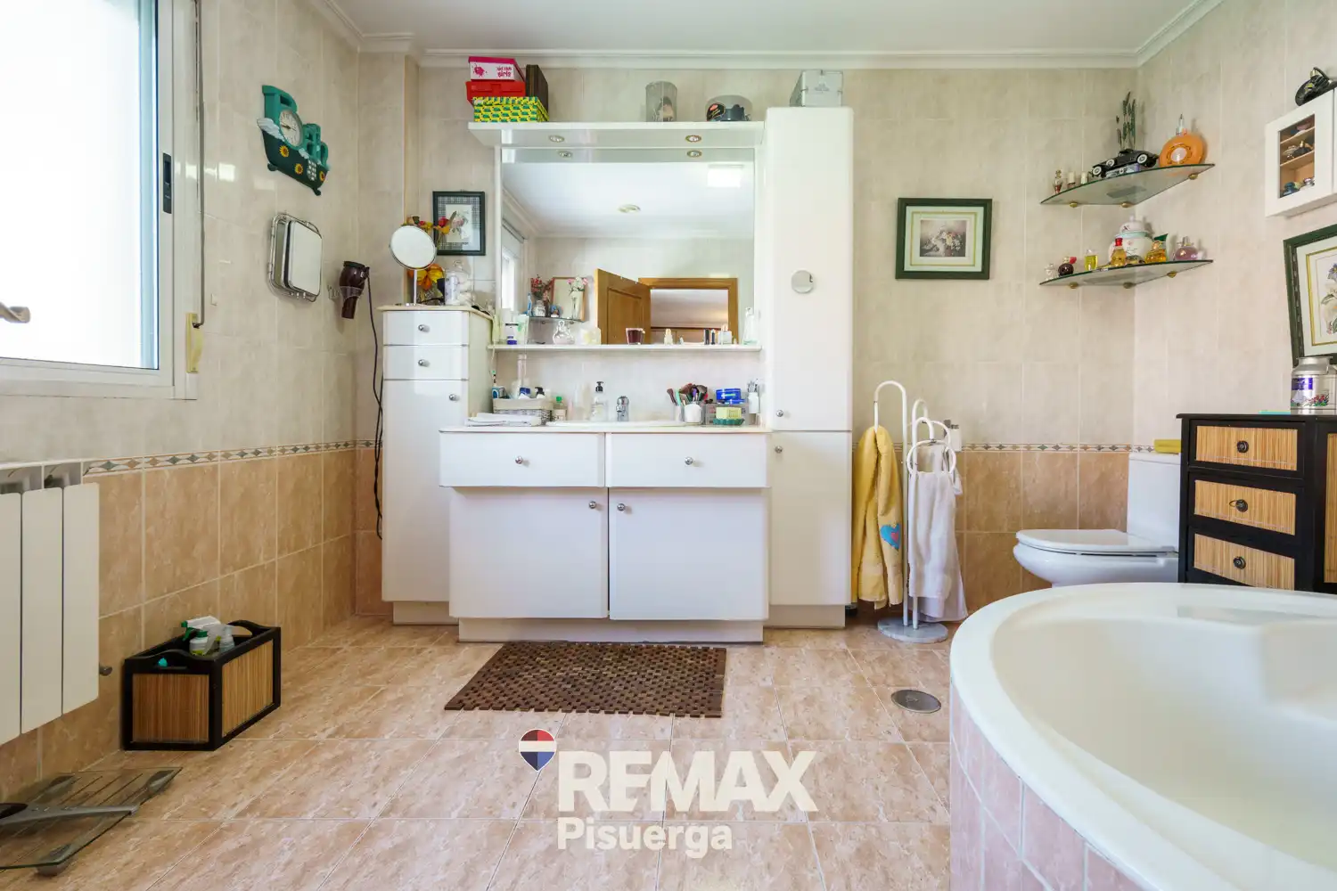 Baño de Casa o chalet en venta en Arroyo de la Encomienda con Aire acondicionado, Calefacción y Jardín privado