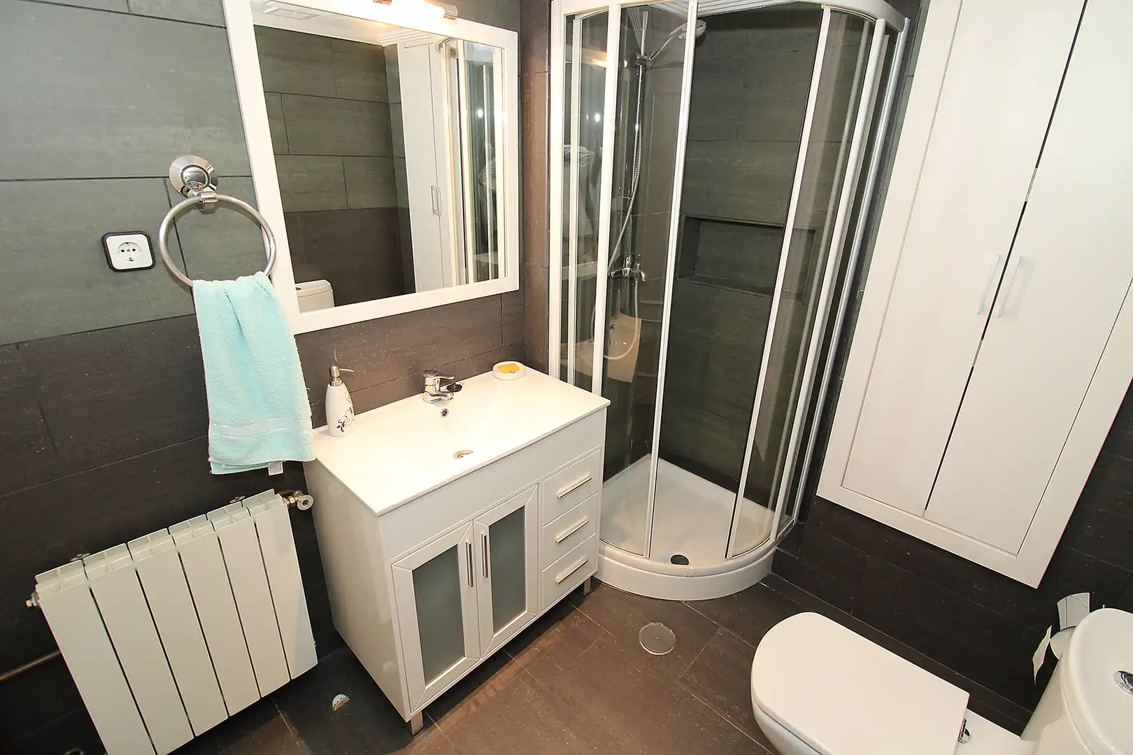 Baño de Casa o chalet en venta en Uceda con Aire acondicionado, Calefacción y Jardín privado