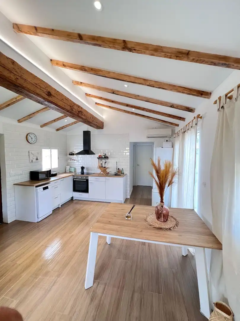 Cuina de Casa o xalet en venda en Dénia amb Aire condicionat, Calefacció i Jardí privat