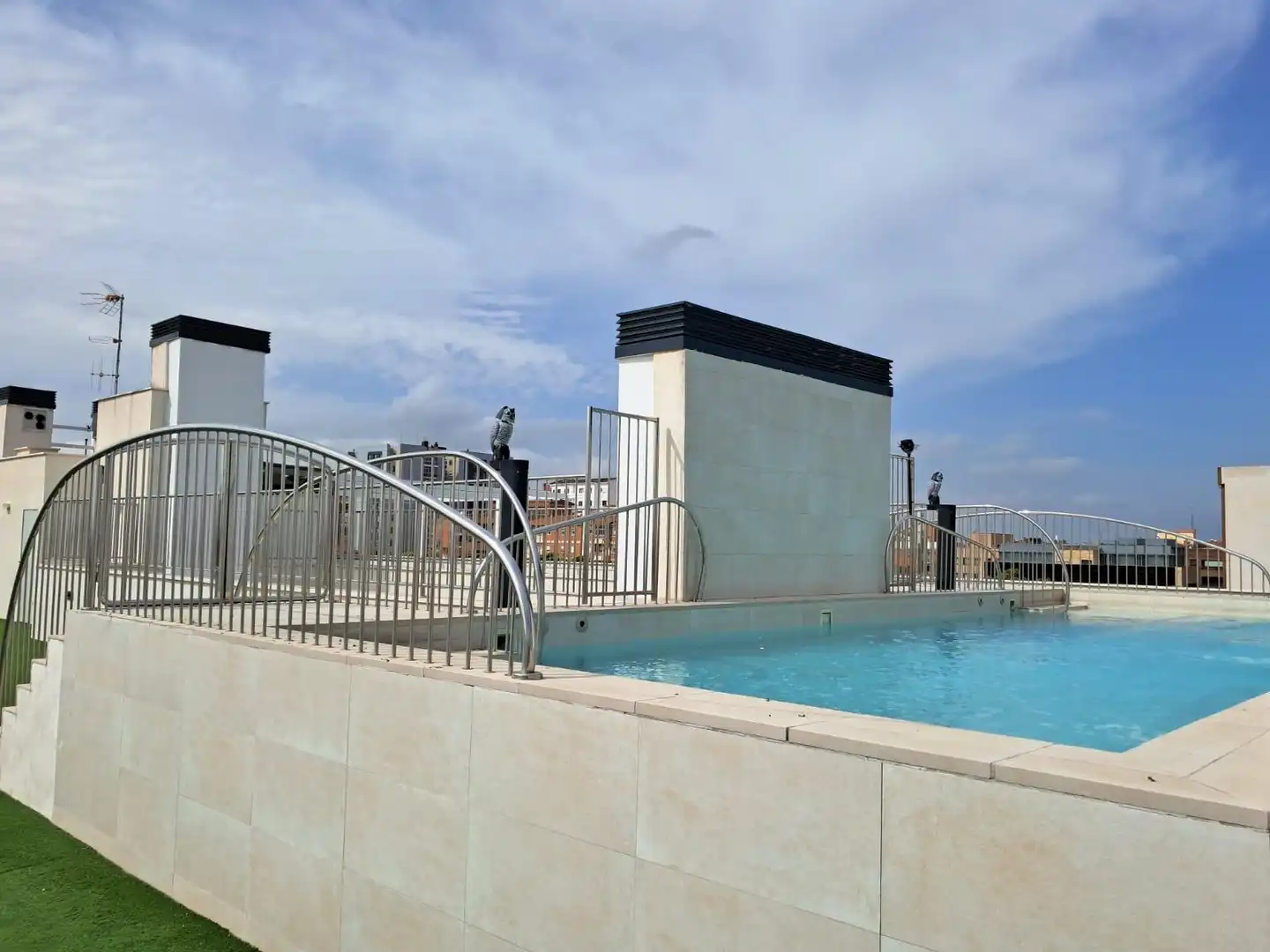 Swimming pool of Apartments for rent in  Albacete Capital  with Community pool
