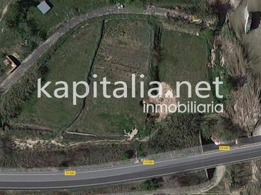 Terreno rustico in vendita a Centro